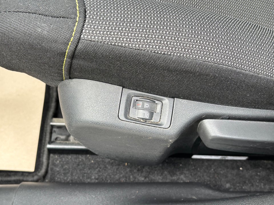 Citroën C3 1,2 PureTech 83 Le Mans 5d
