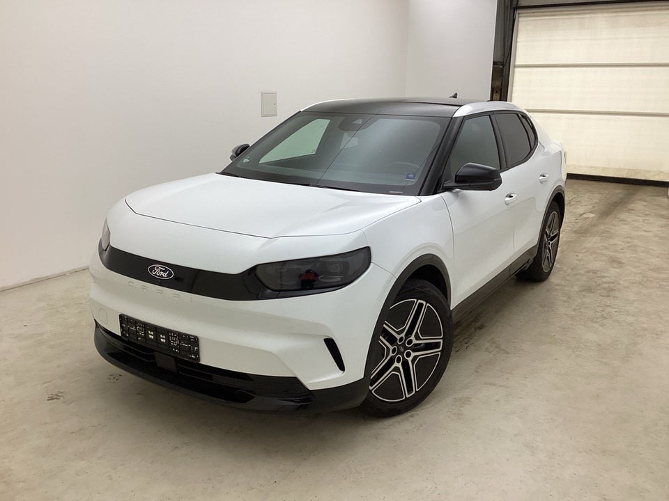 Ford Capri 77 Premium Extended Range 5d