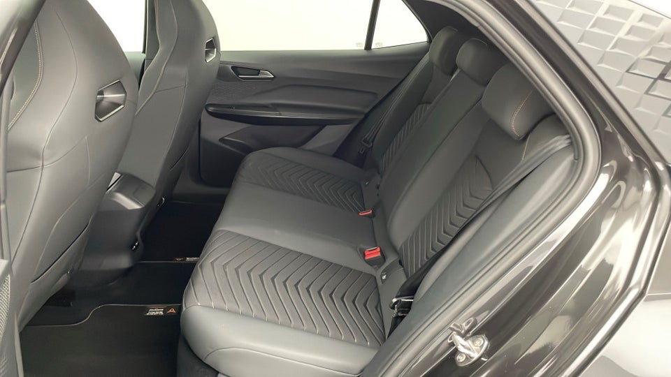 Cupra Born 58 High 5d