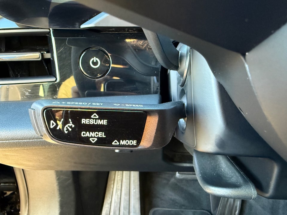 Porsche Taycan Performance+ 4d