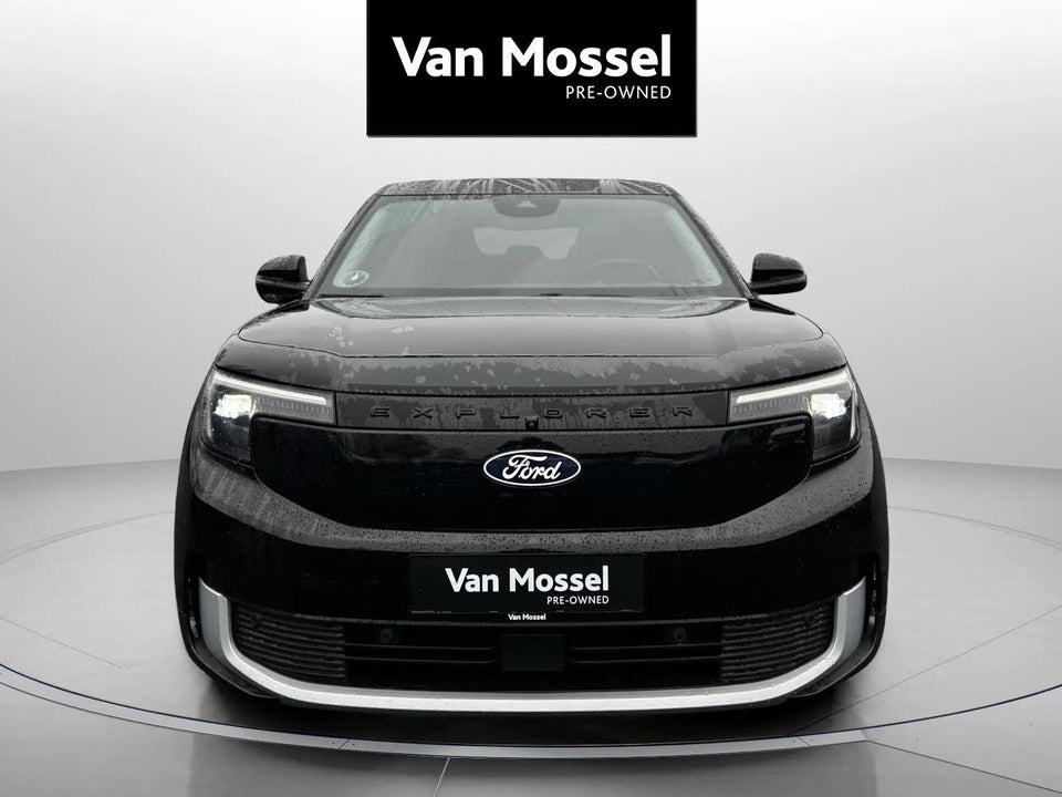 Ford Explorer 82 Select Extended Range 5d