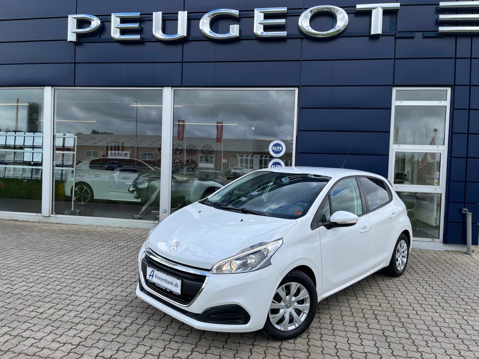 Peugeot 208 1,6 BlueHDi 100 Envy 5d