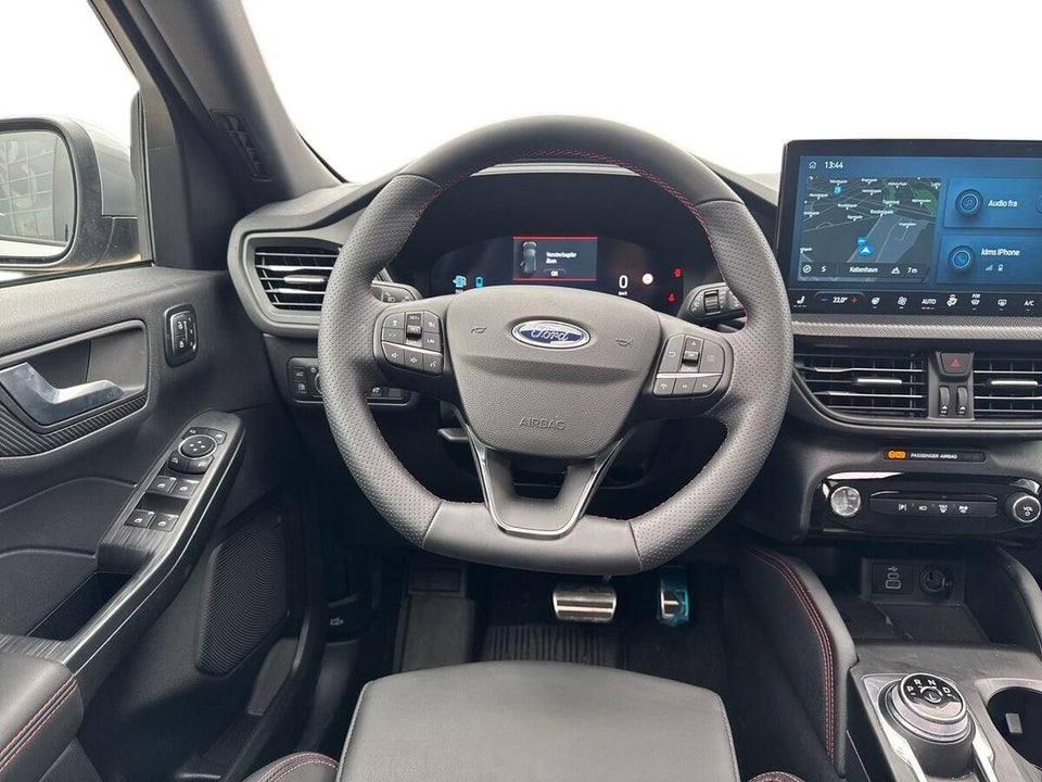 Ford Kuga 2,5 PHEV ST-Line X CVT 5d