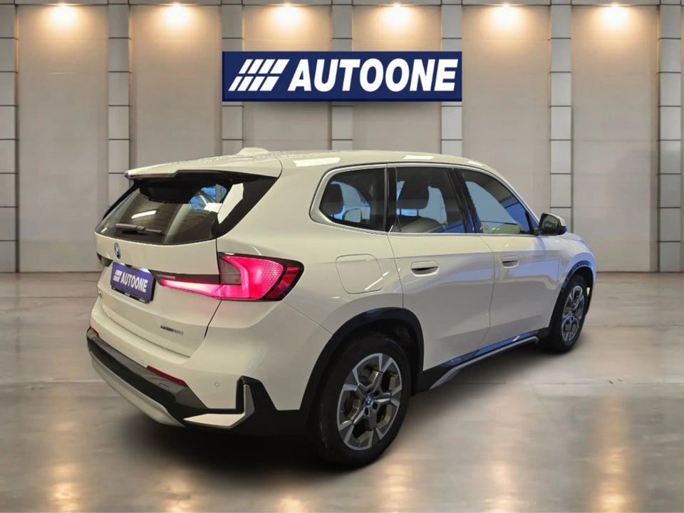 BMW iX1 eDrive20 X-Line 5d