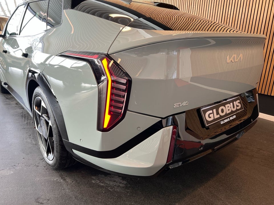 Kia EV4 81 Long Range GT-Line Fastback 4d