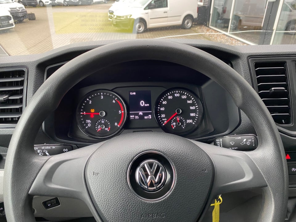 VW Crafter 35 2,0 TDi 140 Kassevogn L3H2