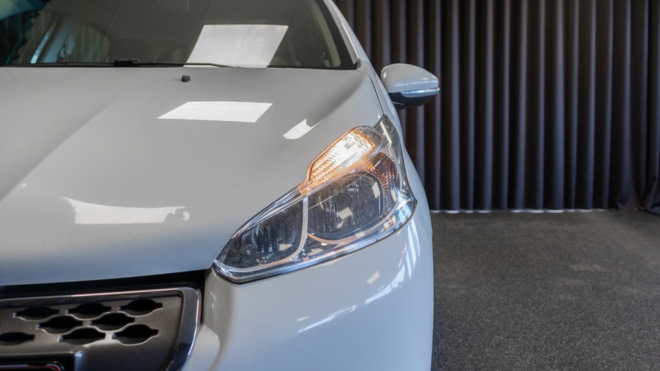 Peugeot 208 1,4 e-HDi 68 Access ESG 5d