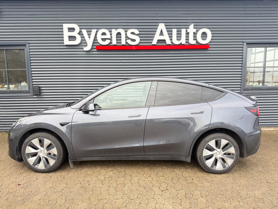 Tesla Model Y Long Range AWD 5d
