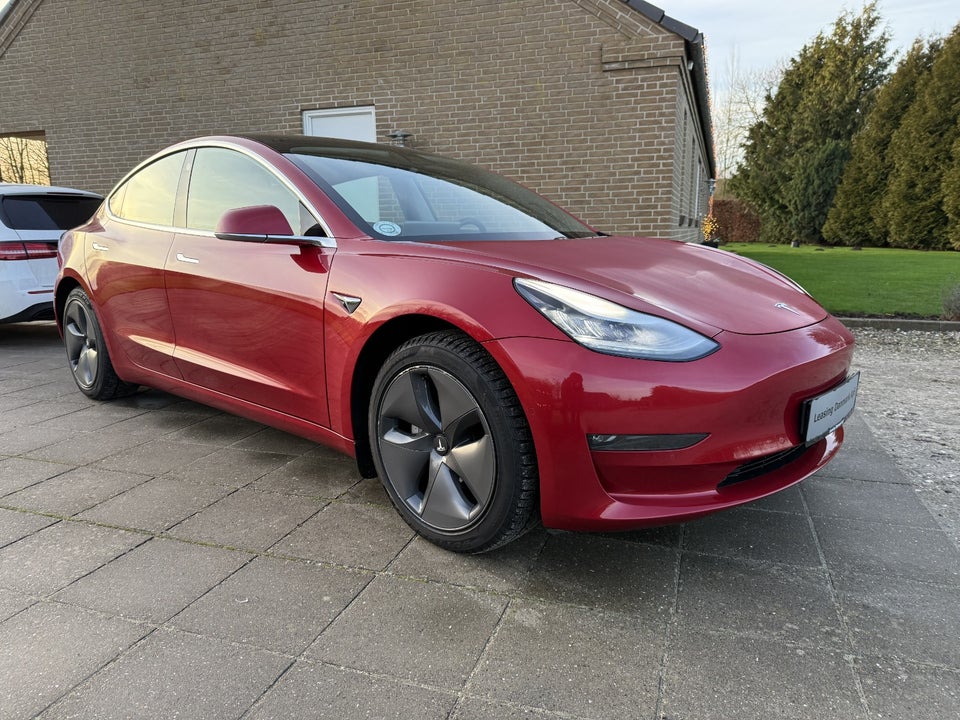 Tesla Model 3 Long Range AWD 4d