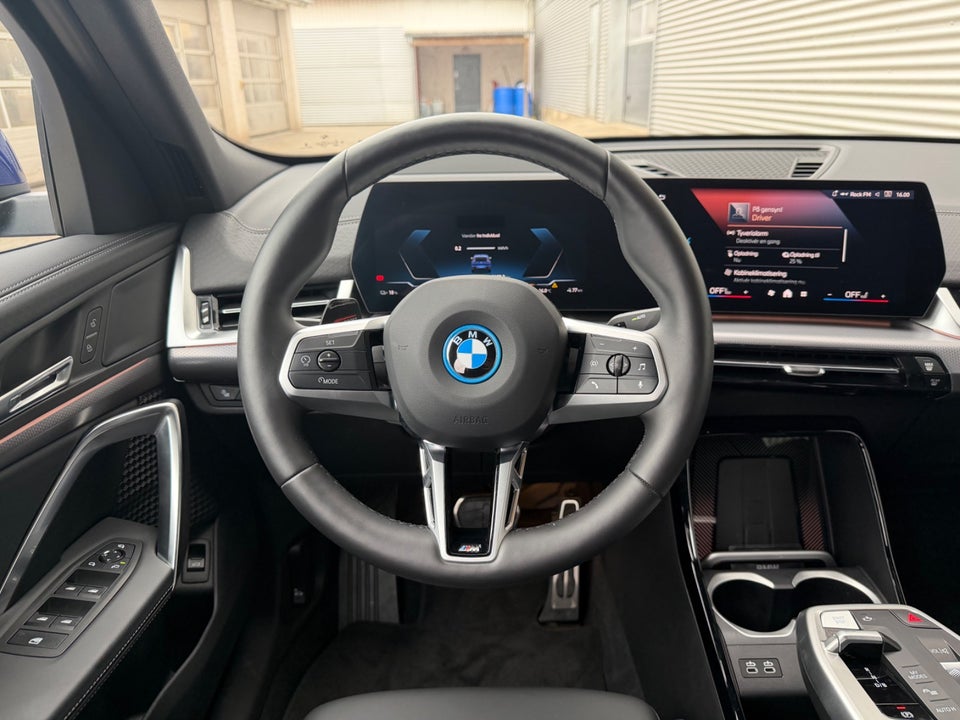 BMW iX2 eDrive20 Fully Charged M-Sport 5d