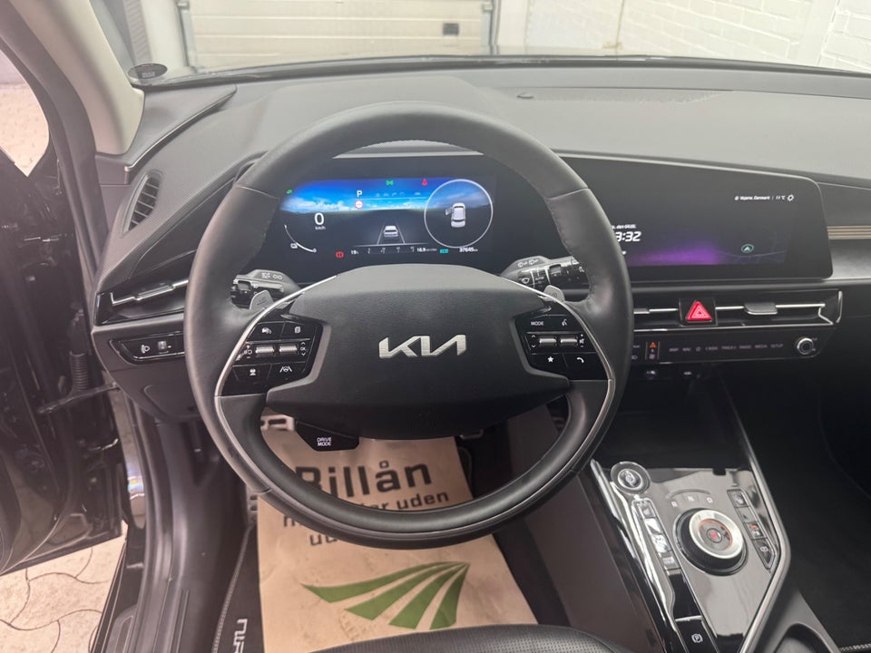 Kia Niro 64 EV Inspiration 5d