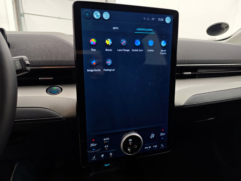 Ford Mustang Mach-E 98 Extended Range 5d