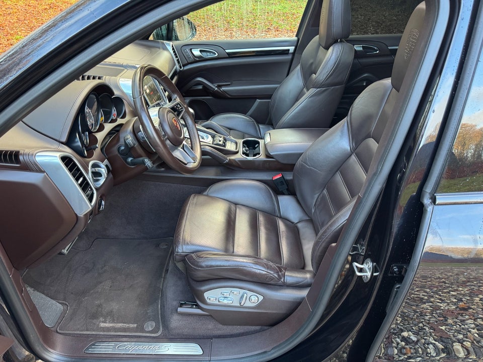 Porsche Cayenne S 4,2 D Platinum Tiptr. 5d