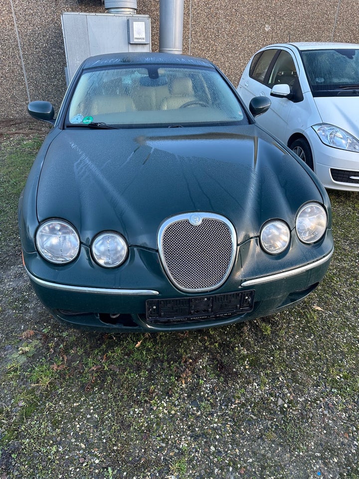 Jaguar S-Type 3,0 Deluxe aut. 4d