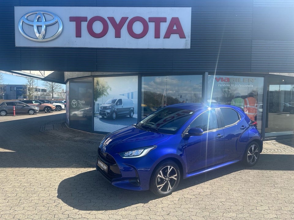 Toyota Yaris 1,5 Hybrid Style Technology e-CVT 5d