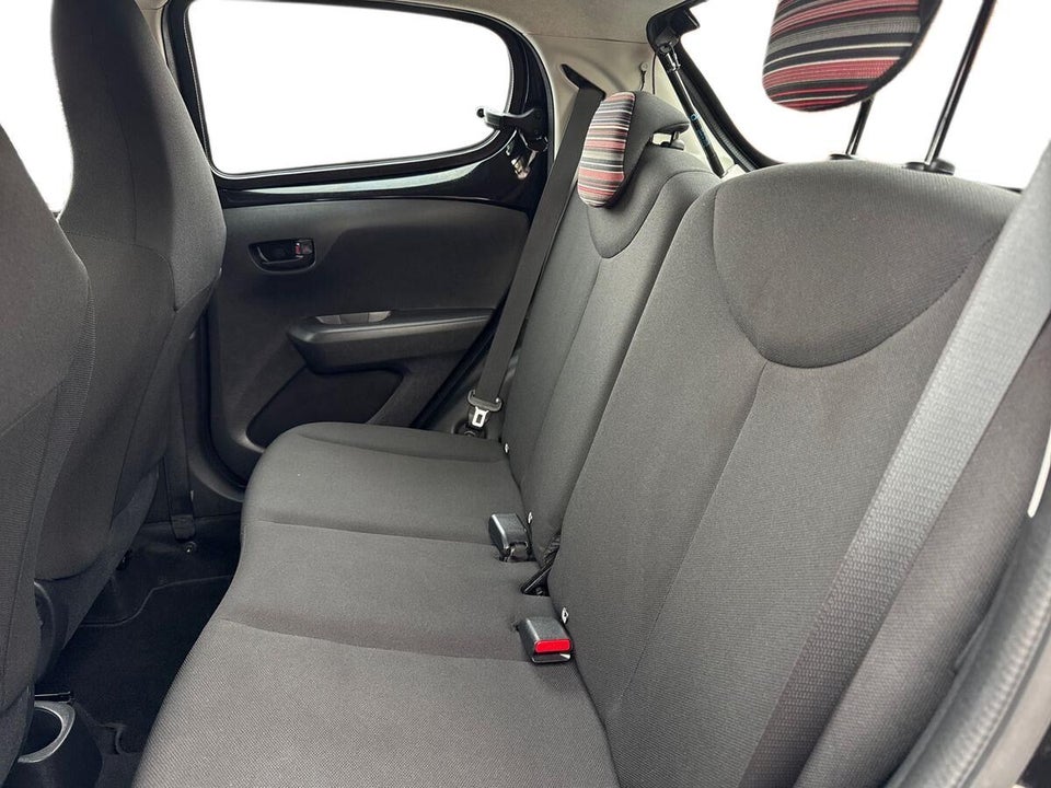 Citroën C1 1,0 VTi Attaque 5d