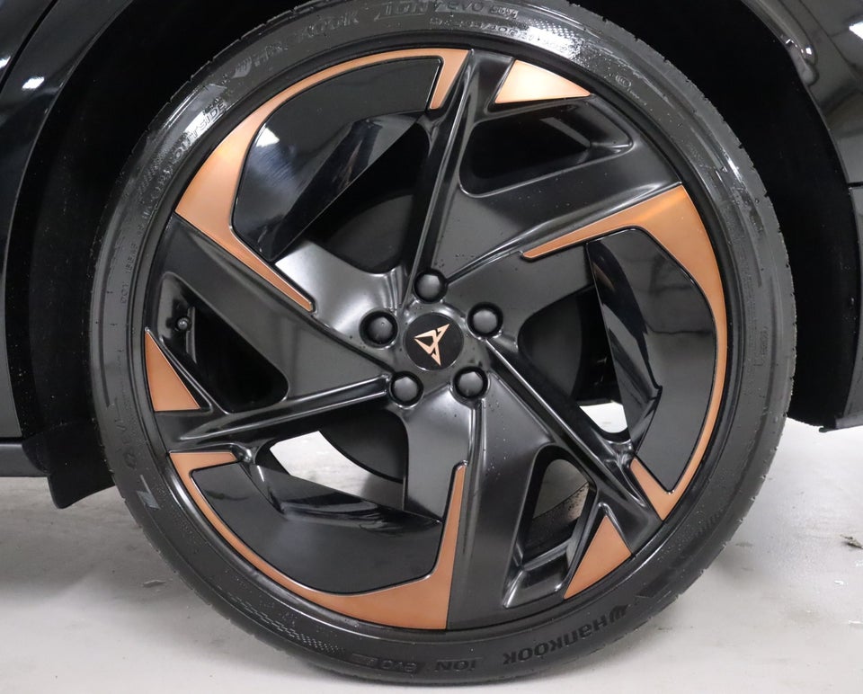 Cupra Tavascan 77 VZ Adrenaline 5d