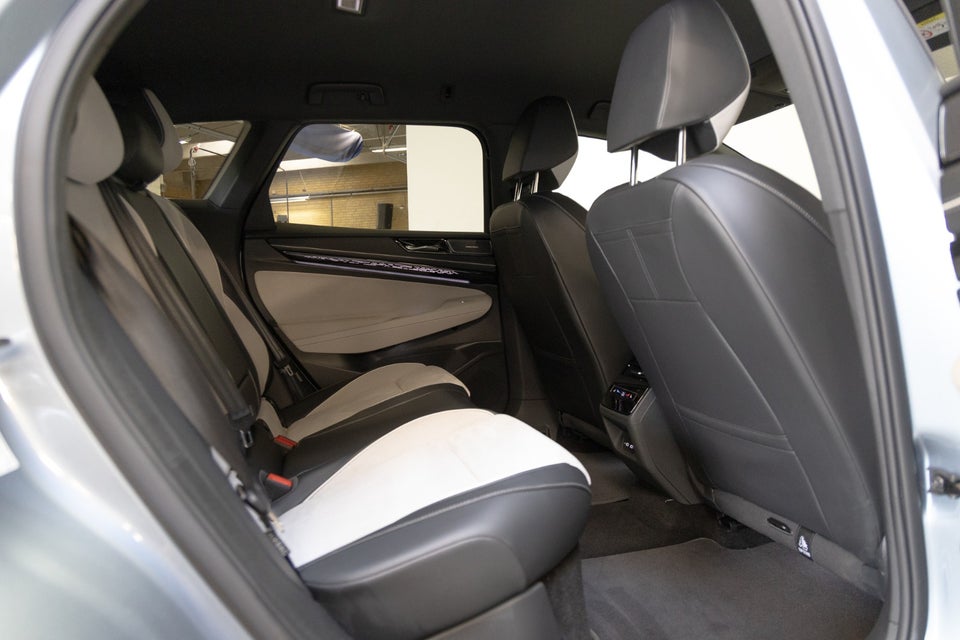 VW ID.7 77 Style+ Tourer 5d