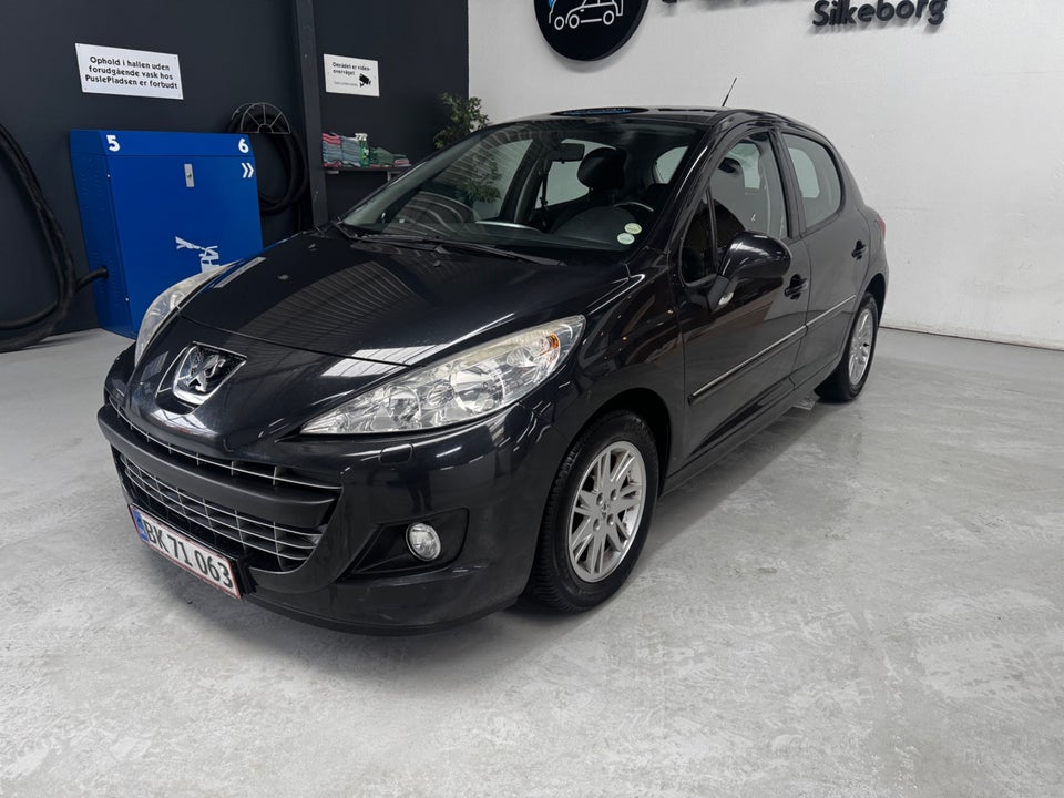 Peugeot 207 1,4 HDi 70 Active 5d