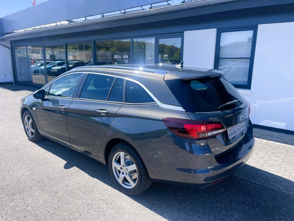 Opel Astra 1,6 CDTi 110 Sports Tourer 5d