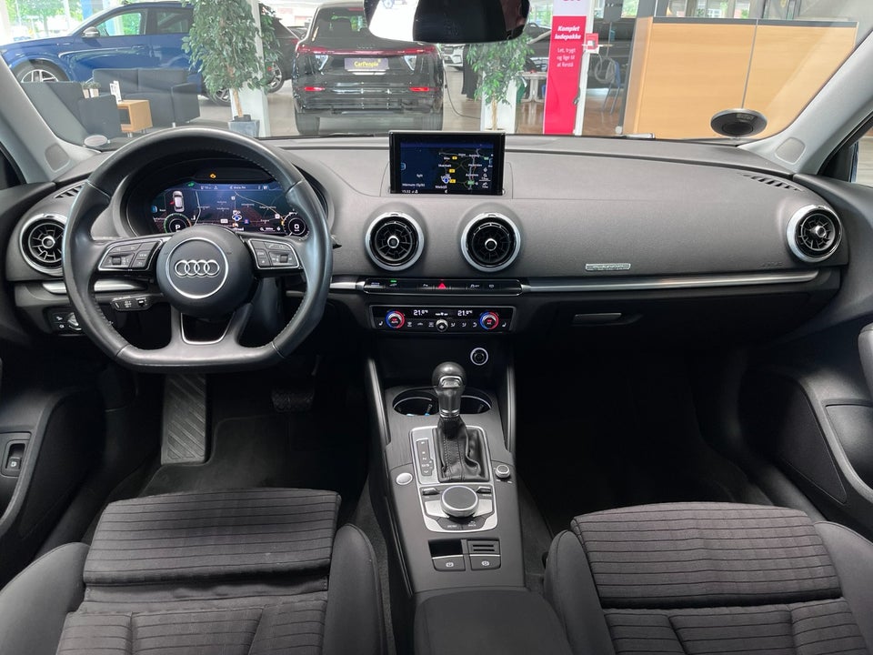 Audi A3 1,4 e-tron Sportback S-tr. 5d