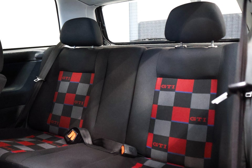 VW Golf III 2,0 GTi 3d