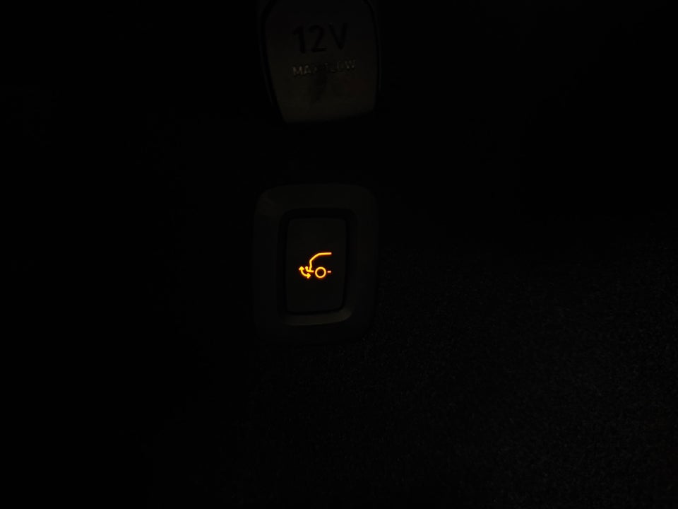 Volvo EX30 Standard Range Core 5d