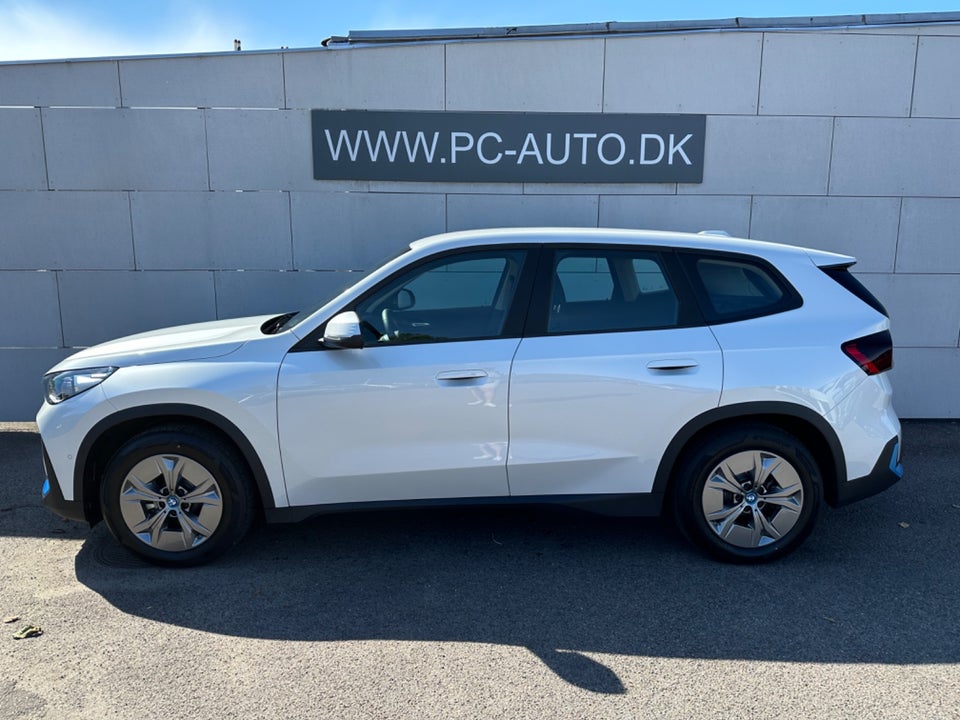 BMW iX1 xDrive30 5d