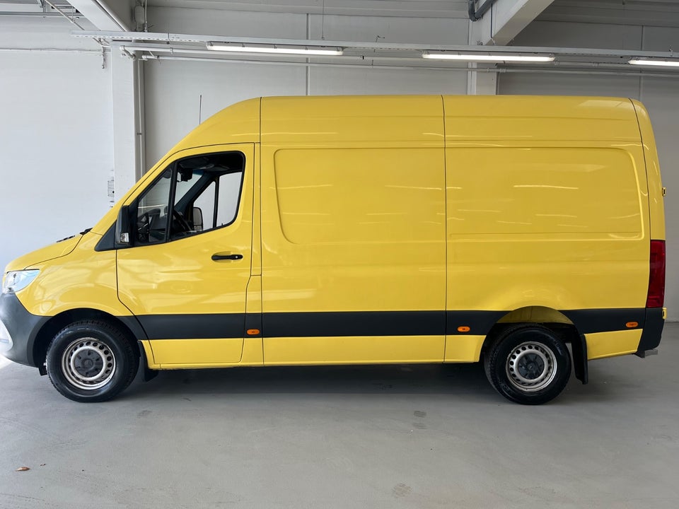 Mercedes Sprinter 316 2,2 CDi A2 Kassevogn RWD