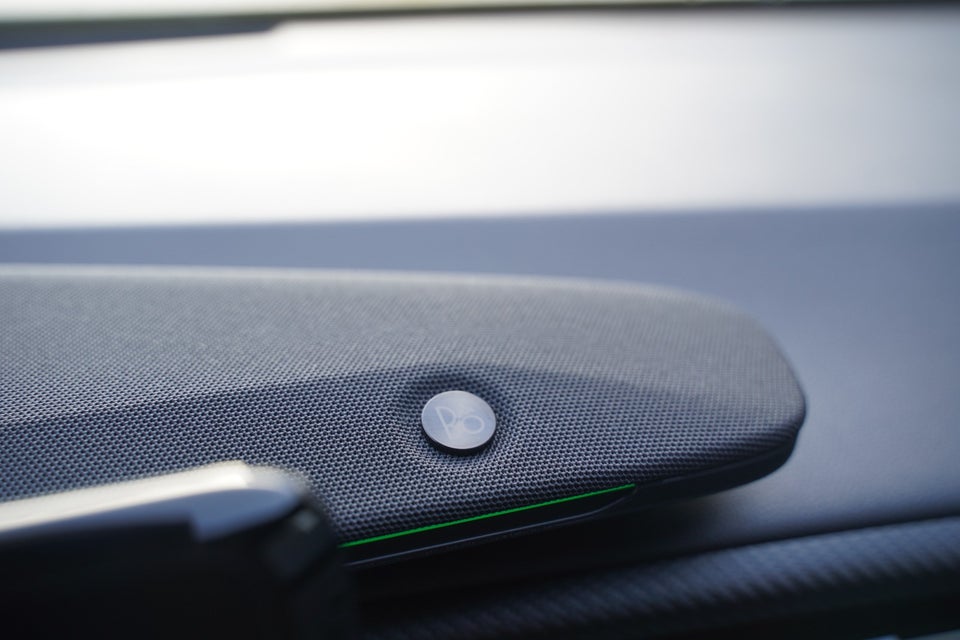 Ford Capri 77 Premium Extended Range 5d