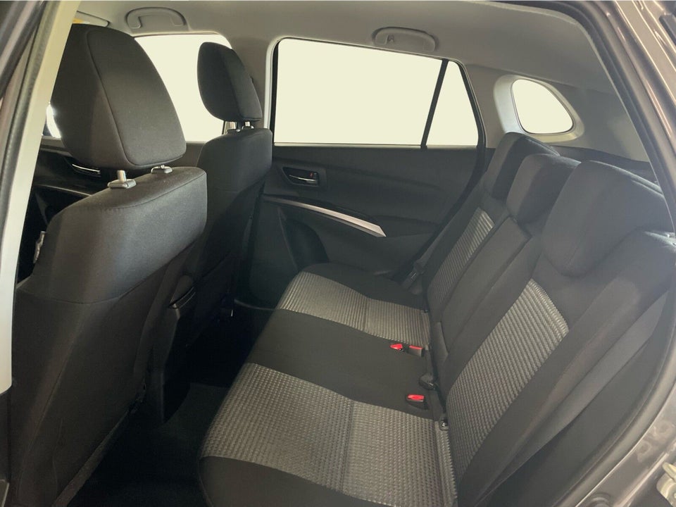 Peugeot 208 1,2 e-THP 110 Sport 5d