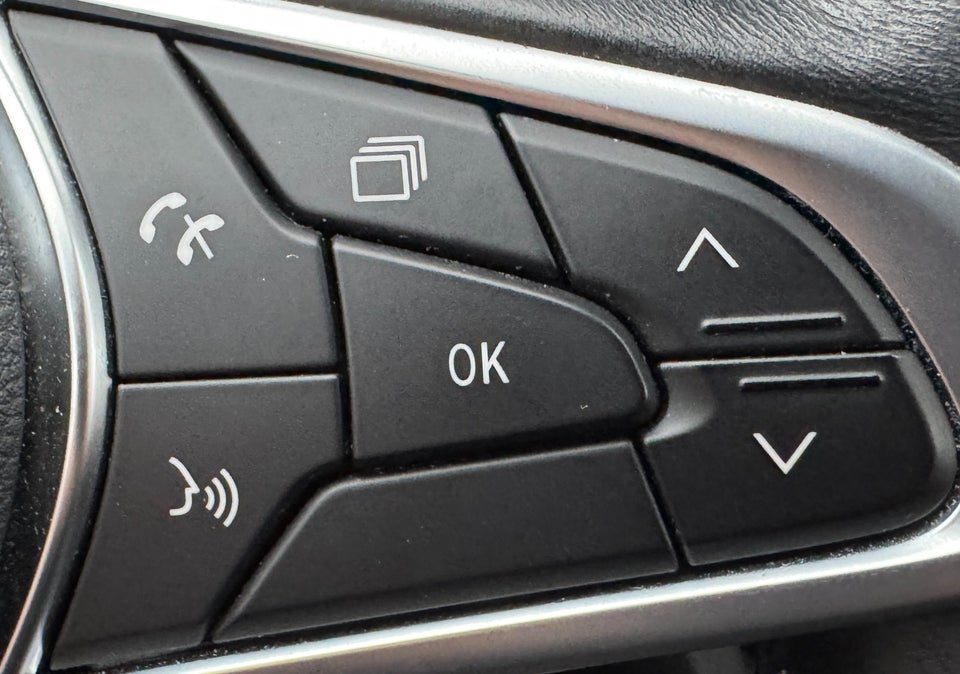 Renault Arkana 1,6 E-Tech Intens 5d