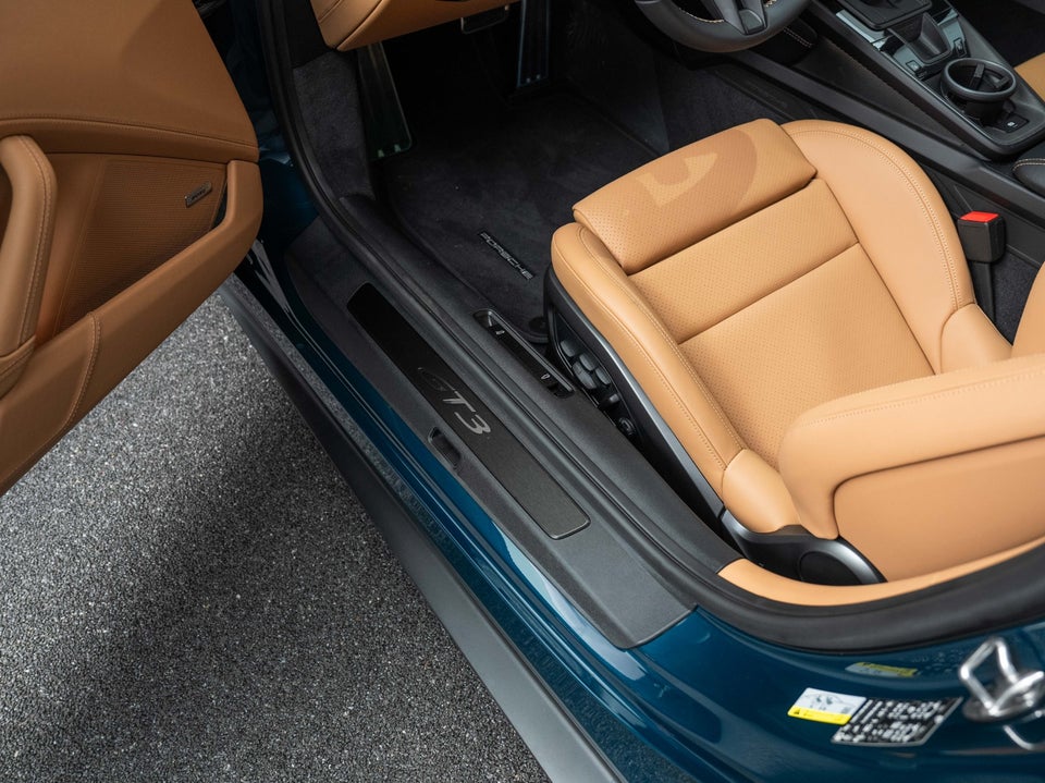 Porsche 911 GT3 4,0 Coupé Touring PDK 2d