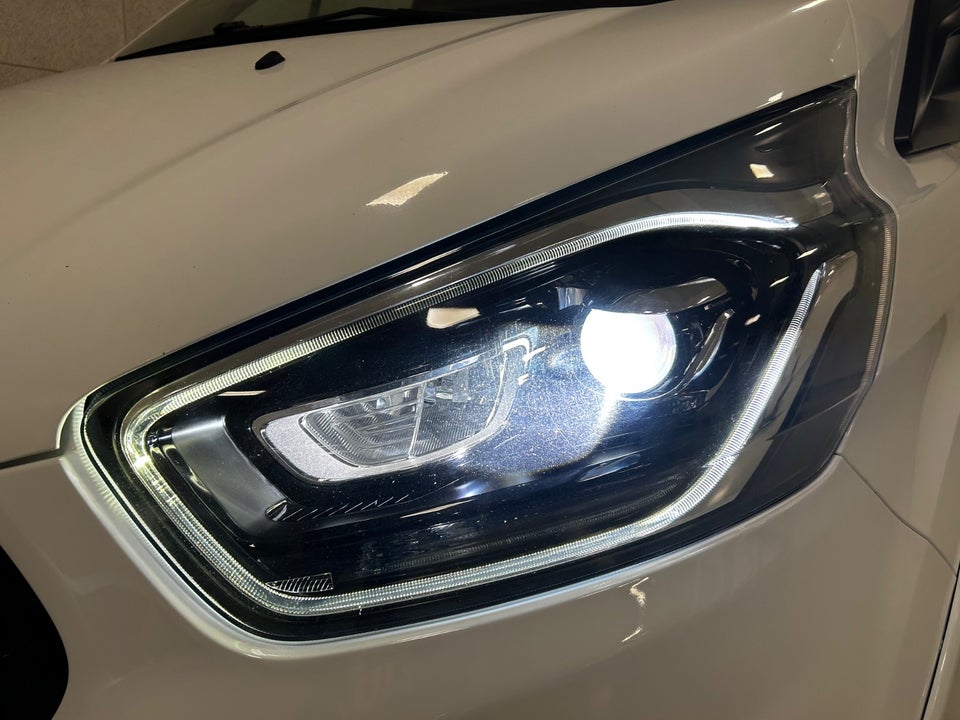 Ford Transit Custom 320L 2,0 TDCi 185 Sport