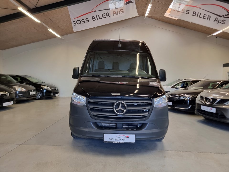 Mercedes Sprinter 214 2,2 CDi A2 Kassevogn FWD