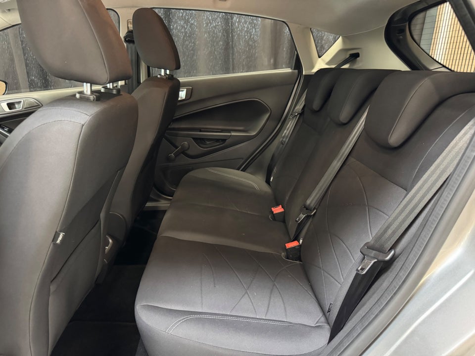 Ford Fiesta 1,5 TDCi 95 Celebration 5d