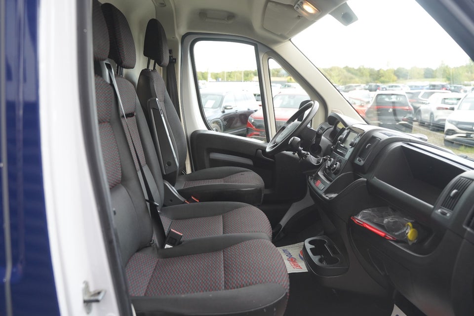 Citroën Jumper 35+ 2,2 BlueHDi 165 L2H2 FlexLine