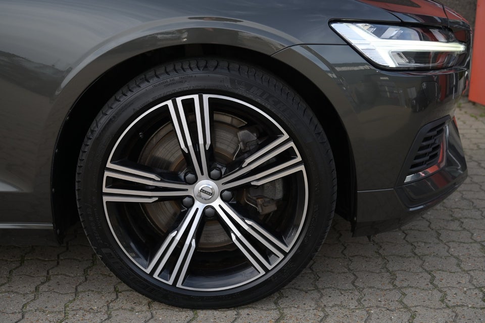 Volvo V60 2,0 T6 ReCharge Inscription aut. AWD 5d