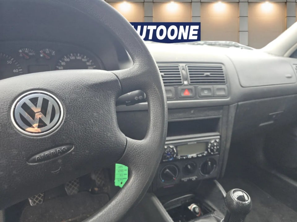 VW Golf IV 2,0 Comfortline 5d