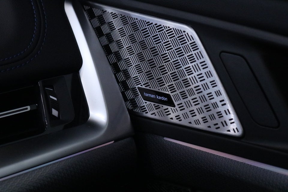 BMW iX1 eDrive20 M-Sport 5d