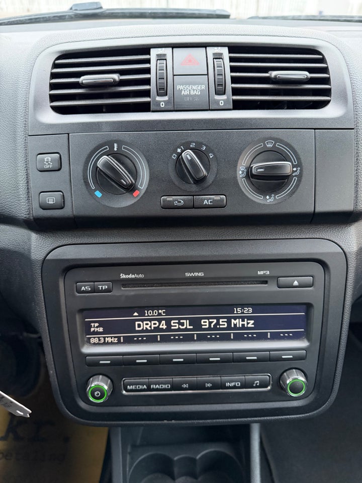 Skoda Roomster 1,2 12V Ambition 5d