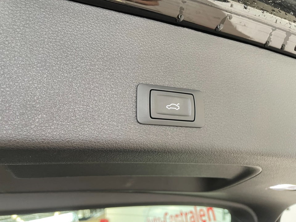 Audi e-tron 50 quattro 5d