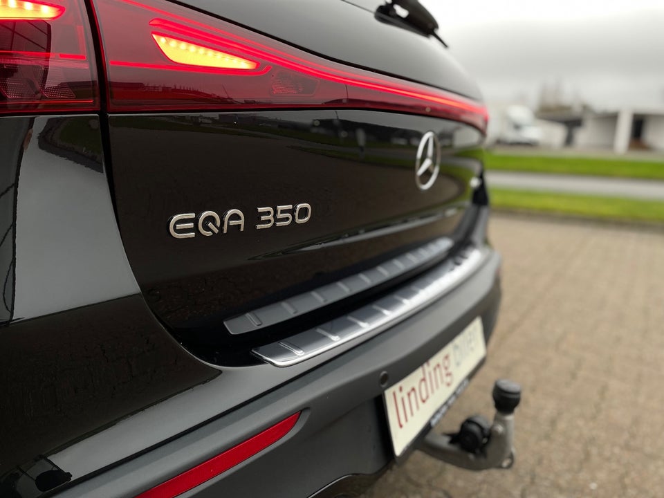 Mercedes EQA350 AMG Line 4Matic 5d