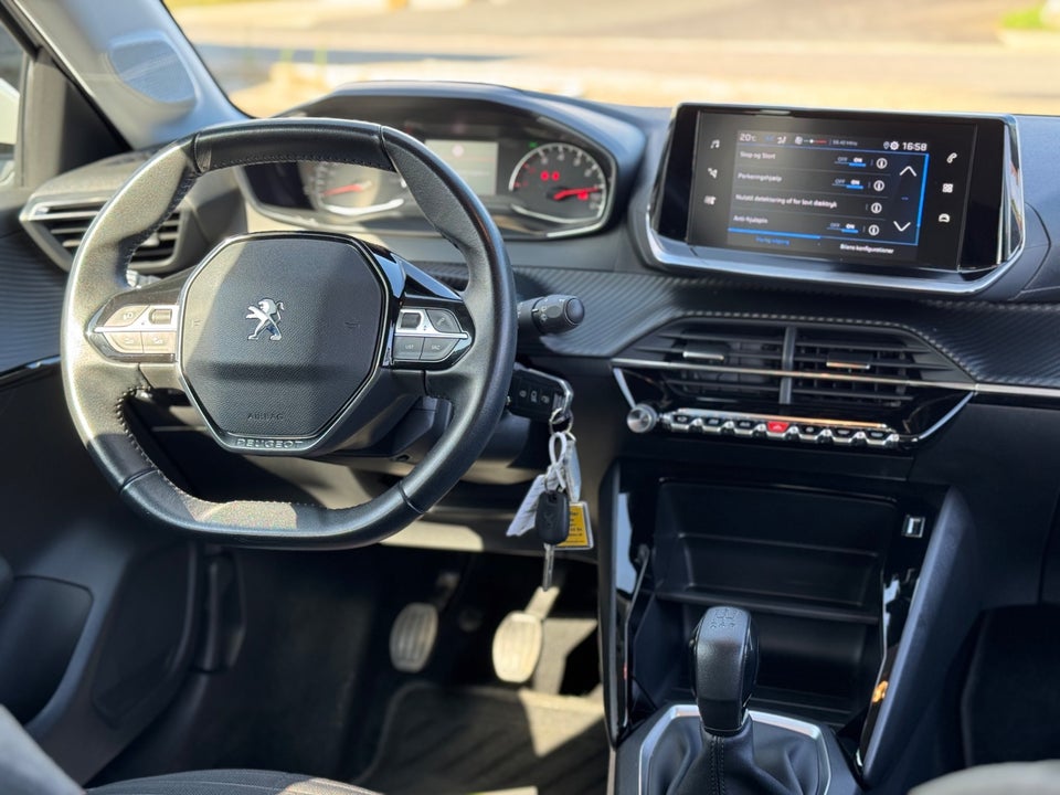 Peugeot 208 1,2 PureTech 75 Active 5d