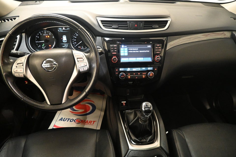 Nissan X-Trail 1,6 Dig-T 163 Tekna 5d