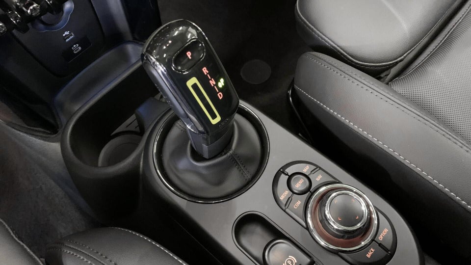 MINI Cooper SE Edition Premium Plus 3d