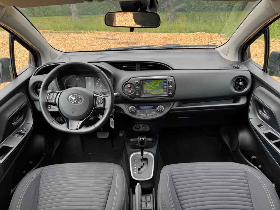 Toyota Yaris 1,5 Hybrid H2 Premium e-CVT 5d