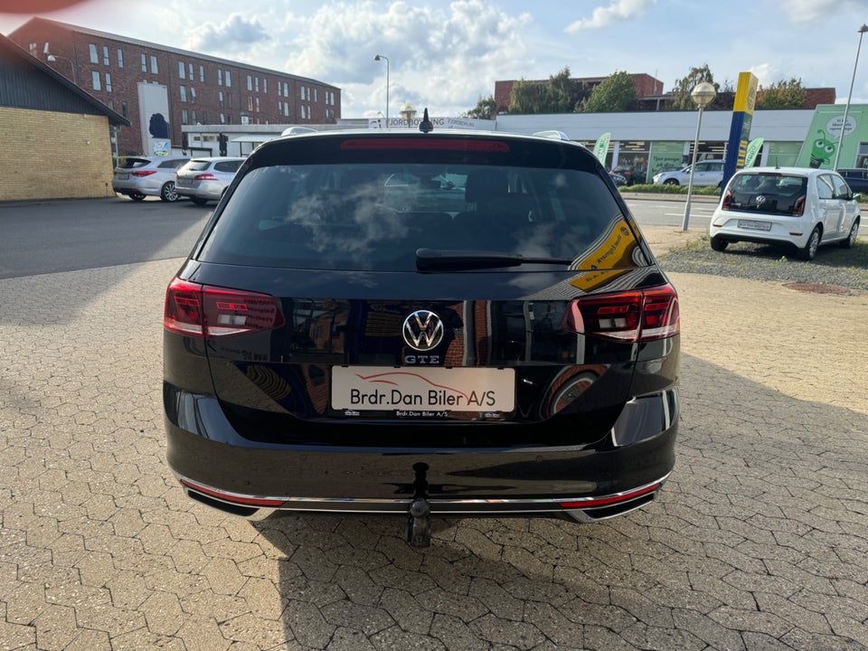 VW Passat 1,4 GTE High Variant DSG 5d