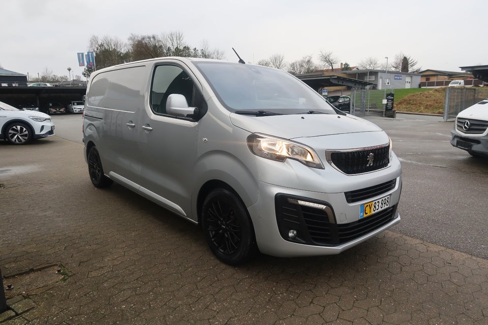 Peugeot Expert 2,0 BlueHDi 180 L2 Ultimate EAT6 Van