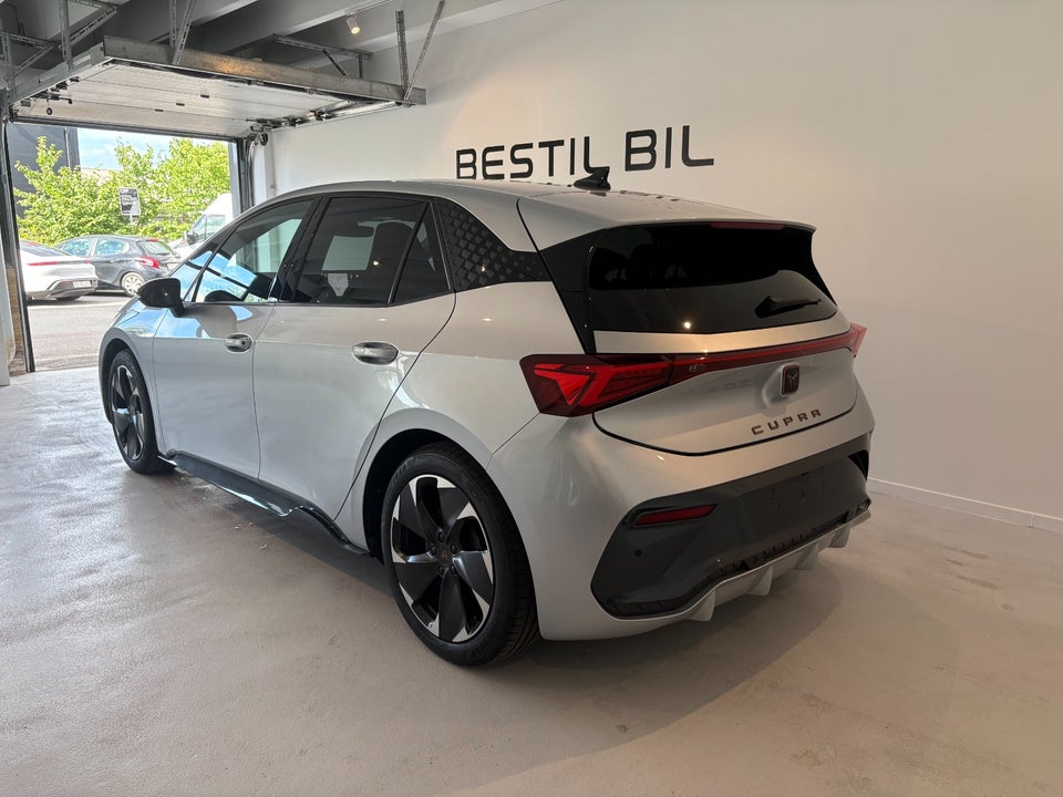 Cupra Born 58 e-Boost 5d